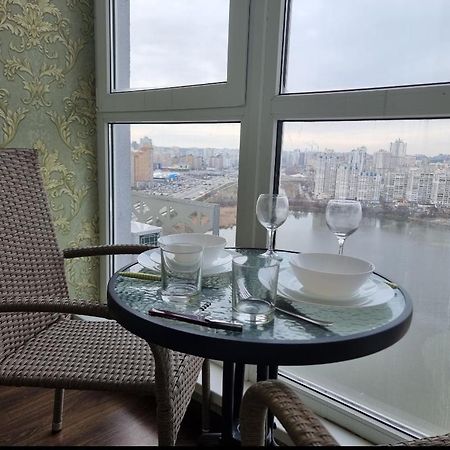 Your! Panoramic View Of The Lake! Kyiv Exterior photo